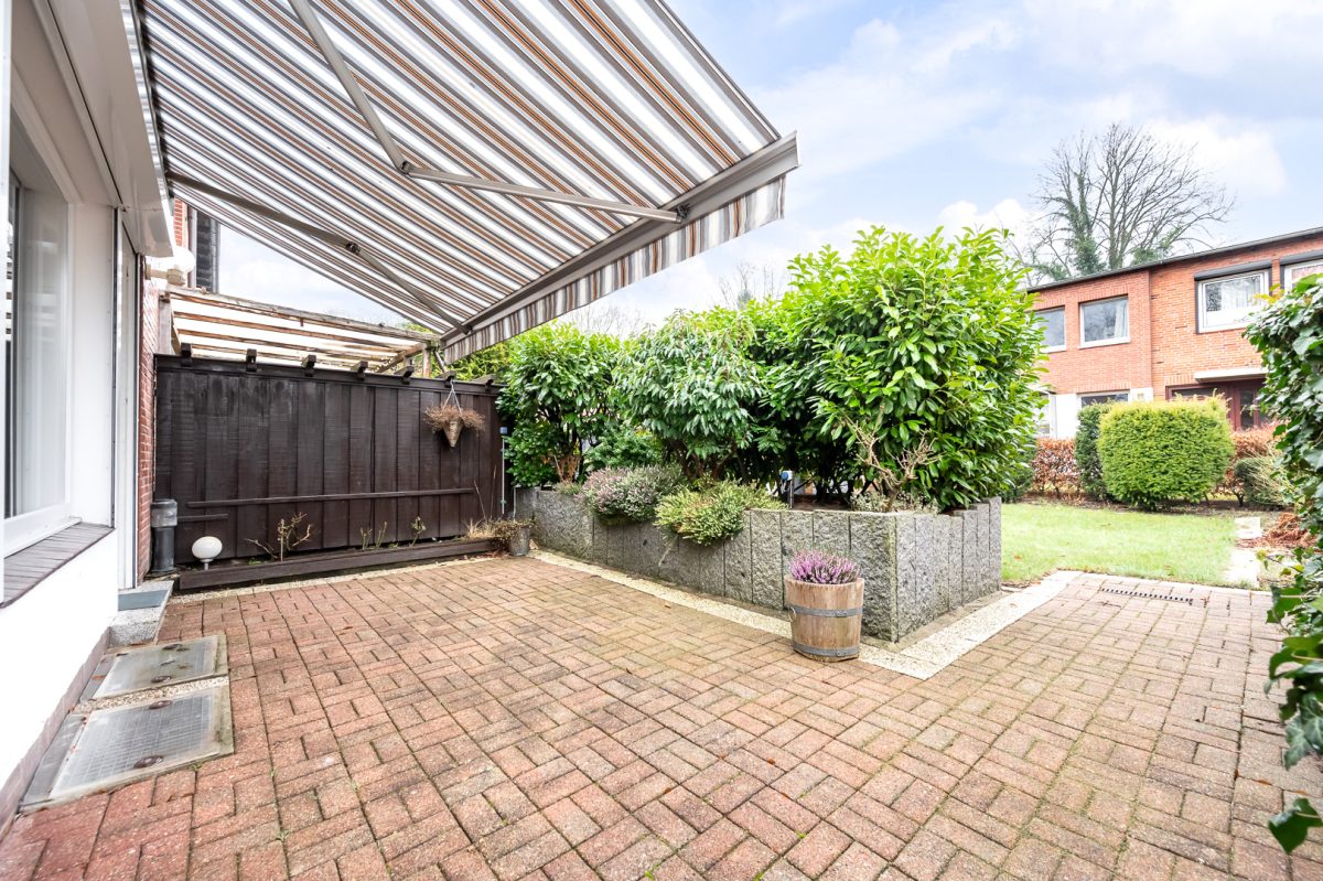 Immobilienangebot - Hamburg / Rahlstedt - Alle - Raumwunder: Gepflegtes Reihenendhaus mit Garage und Stellplatz in Rahlstedt!