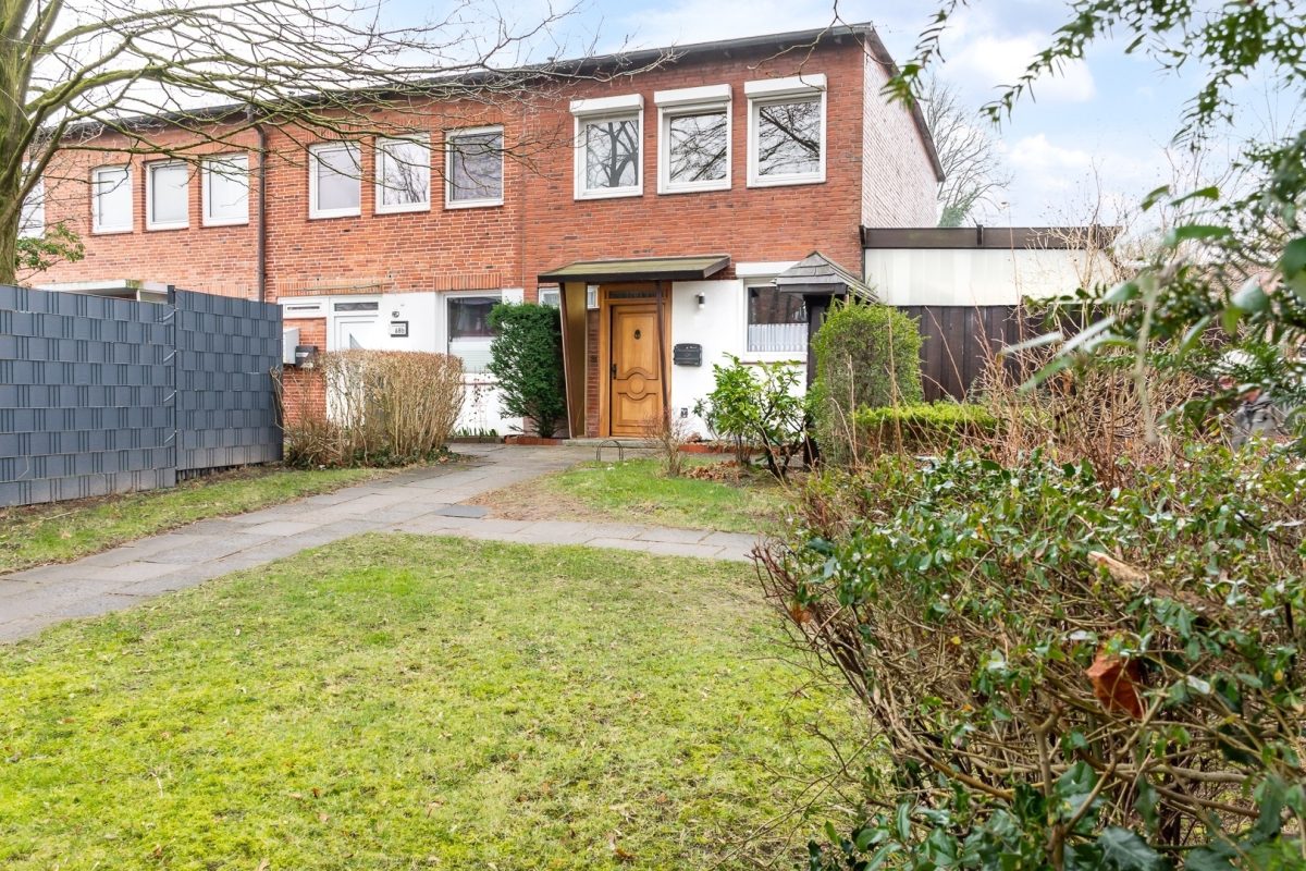 Immobilienangebot - Hamburg / Rahlstedt - Alle - Raumwunder: Gepflegtes Reihenendhaus mit Garage und Stellplatz in Rahlstedt!