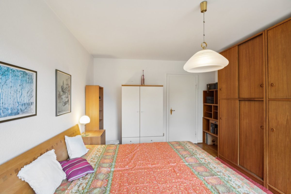 Immobilienangebot - Hamburg / Rahlstedt - Alle - Gepflegte 4-Zimmer-Wohnung mit Terrasse und herrlicher Aussicht in ruhiger Wohnlage von Alt-Rahlstedt!