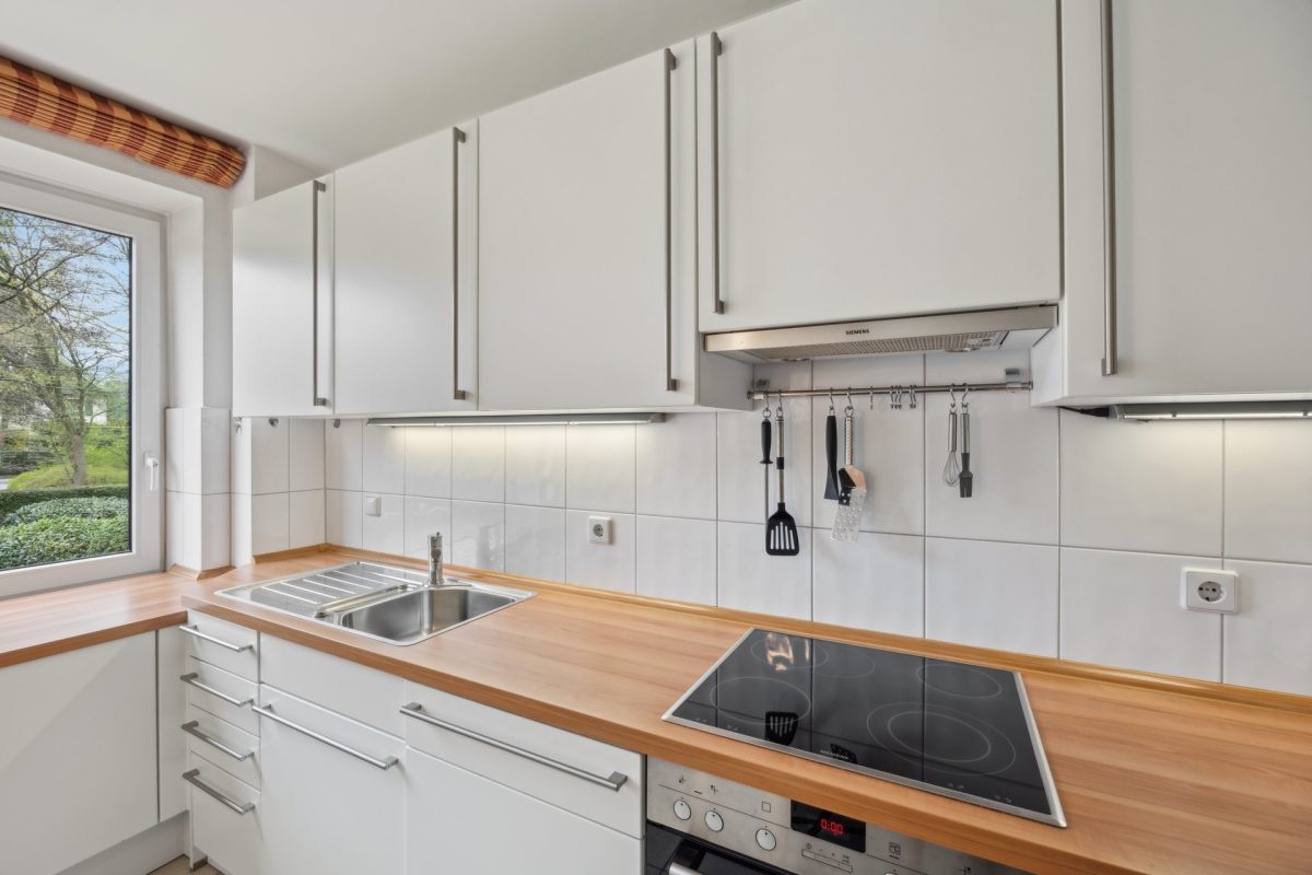 Immobilienangebot - Hamburg / Rahlstedt - Alle - Gepflegte 4-Zimmer-Wohnung mit Terrasse und herrlicher Aussicht in ruhiger Wohnlage von Alt-Rahlstedt!