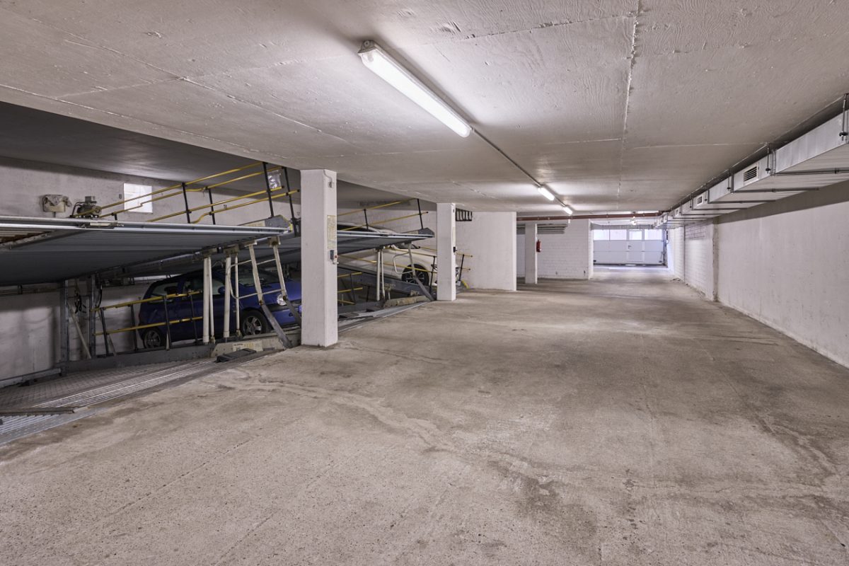 Immobilienangebot - Hamburg / Tonndorf - Alle - Top gepflegt! Wohnen auf zwei Ebenen mit ca. 137m² und 2 Tiefgaragenstellplätzen in ruhiger Lage von Tonndorf.
