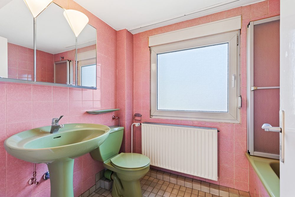 Immobilienangebot - Hamburg / Rahlstedt - Alle - Gut geschnittenes Reihenendhaus mit Garage und eigenem Garten in ruhiger Wohnlage von Alt-Rahlstedt!
