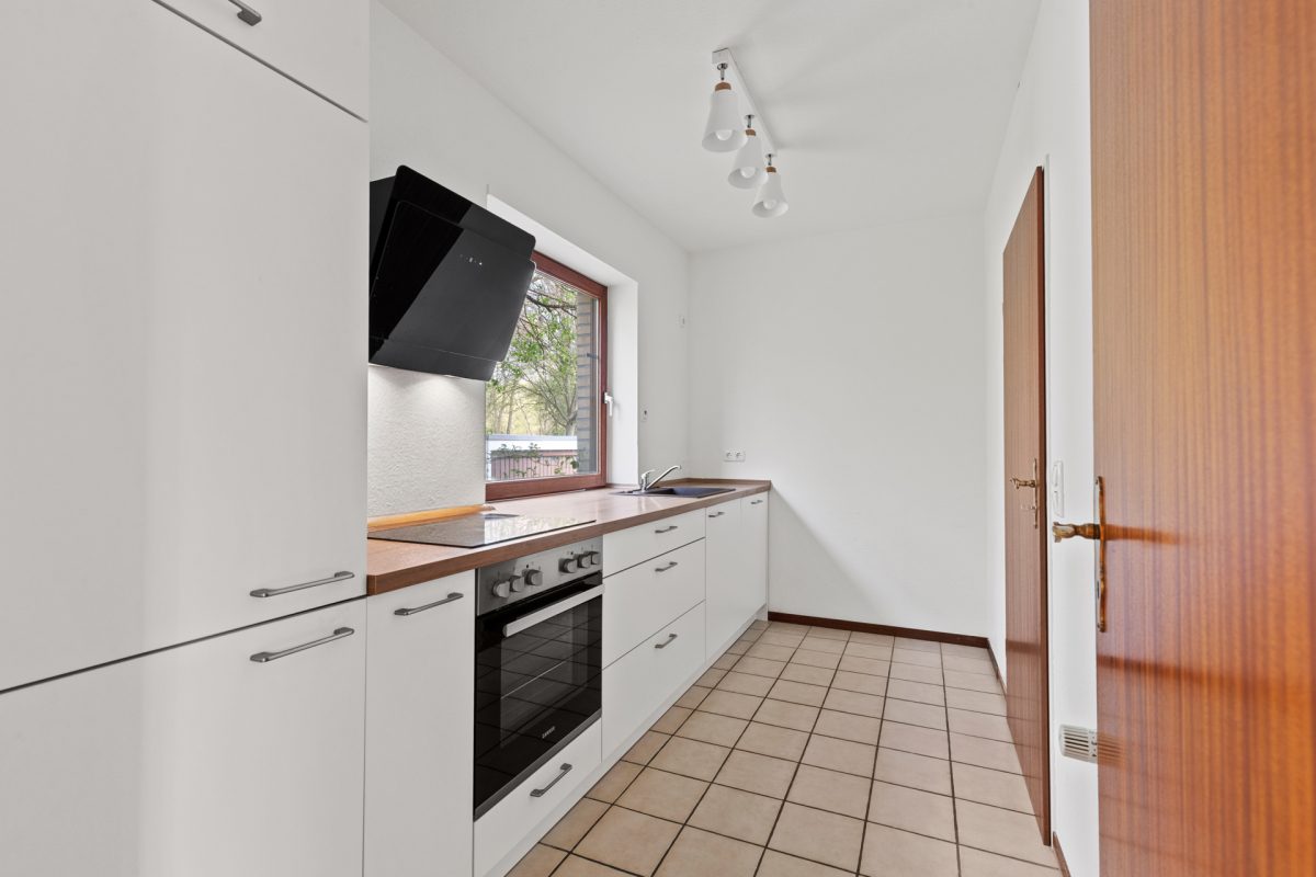 Immobilienangebot - Hamburg / Tonndorf - Alle - Traumlage ! Einfamilienhaus mit Einliegerwohnung direkt an der Wandse im Landschaftsschutzgebiet !