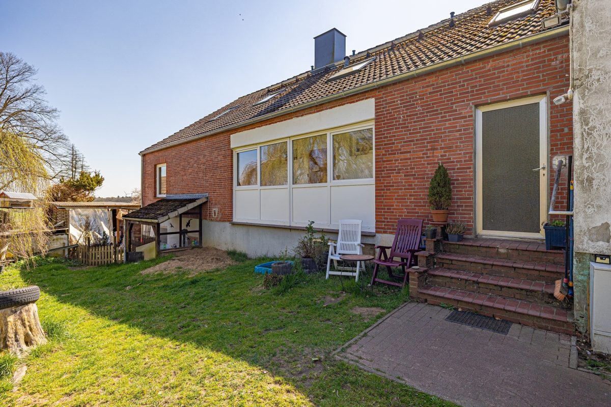 Immobilienangebot - Rosdorf - Alle - Naturnahes Wohnen vor den Toren Kellinghusens
gemütliche Dachgeschoss Wohnung zum Kauf