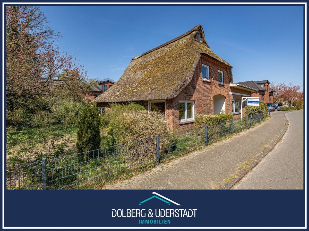 Immobilienangebot - Schenefeld - Alle - Wohnen unter Reet in ruhiger Dorflage
5 Zimmer Haus zur individuellen Gestaltung