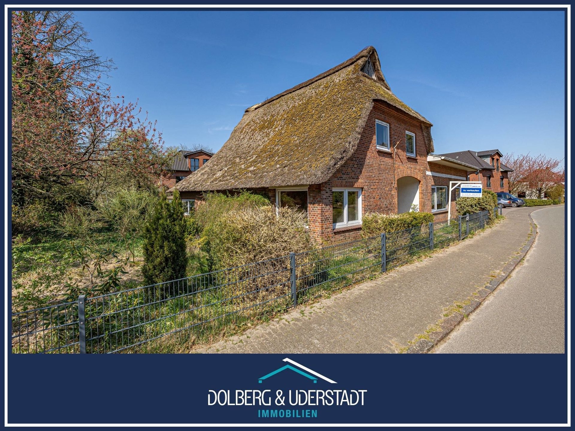 Immobilienangebot - Schenefeld - Alle - Wohnen unter Reet in ruhiger Dorflage
5 Zimmer Haus zur individuellen Gestaltung