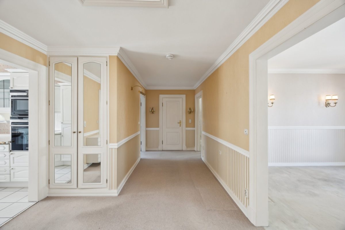 Immobilienangebot - Hamburg / Rahlstedt - Alle - Alt-Rahlstedt: Attraktive 3 - Zimmer Wohnung mit großen Dachterrassen sowie TG - Stellplatz
