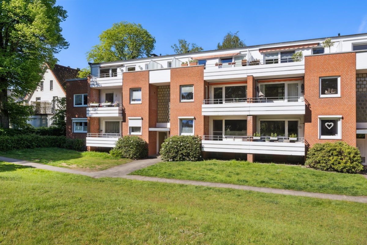 Immobilienangebot - Hamburg / Rahlstedt - Alle - Alt-Rahlstedt: Attraktive 3 - Zimmer Wohnung mit großen Dachterrassen sowie TG - Stellplatz