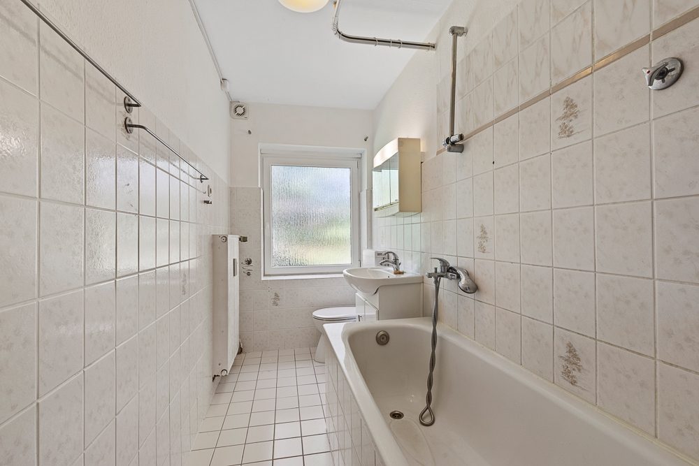 Immobilienangebot - Hamburg / Rahlstedt - Alle - Charmante, vermietete 3 Zimmer Wohnung mit Balkon in zentraler Lage von Alt-Rahlstedt!