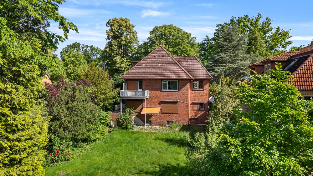 Immobilienangebot - Hamburg / Wellingsbüttel - Alle - Baugrundstück mit Baugenehmigung für ein Mehrfamilienhaus in TOP-Lage von Wellingsbüttel!