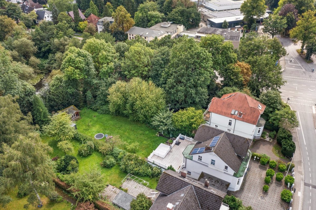 Immobilienangebot - Hamburg / Rahlstedt - Alle - Baugrundstück in Hamburg-Rahlstedt – ca. 1.417 m², WA, offene Bauweise, ohne Baubindung