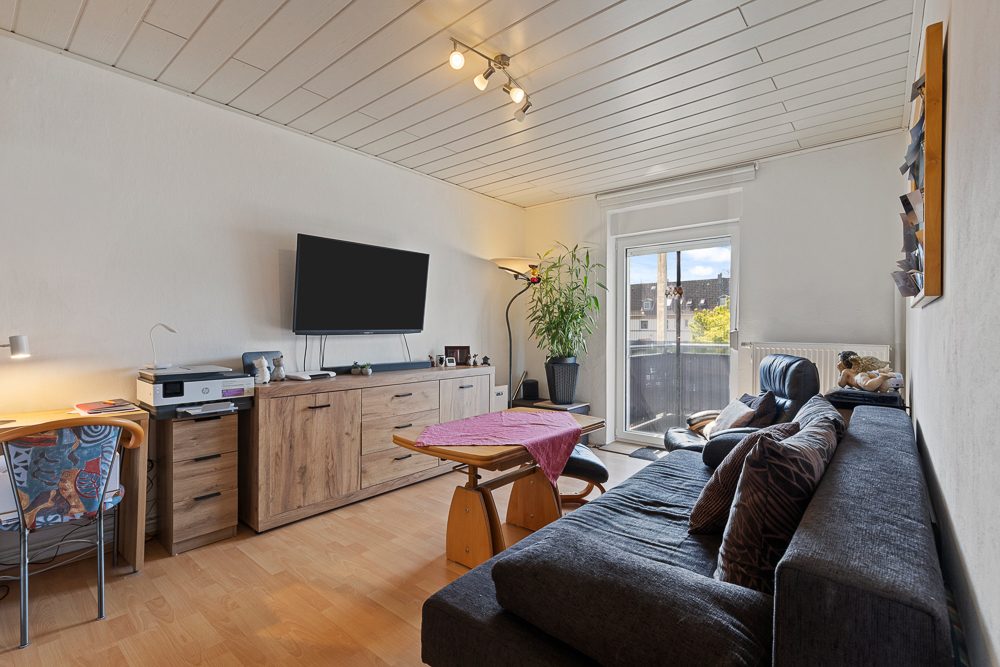 Immobilienangebot - Lübeck - Alle - Zinshaus mit 3 vermieteten Wohnungen in ruhiger Wohnlage von Lübeck!