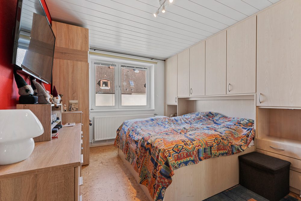 Immobilienangebot - Lübeck - Alle - Zinshaus mit 3 vermieteten Wohnungen in ruhiger Wohnlage von Lübeck!