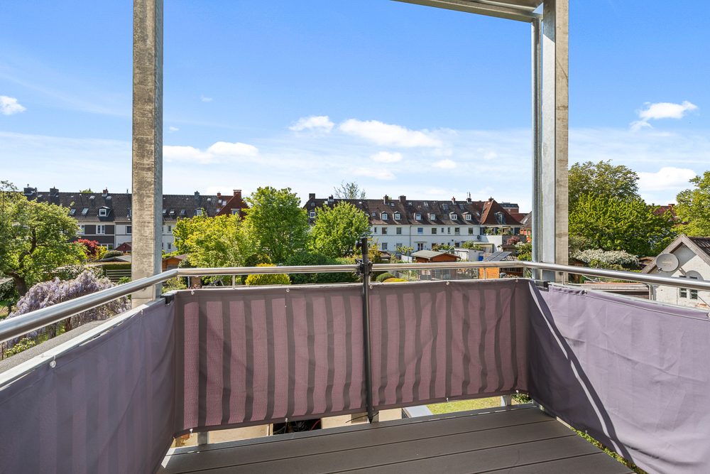 Immobilienangebot - Lübeck - Alle - Zinshaus mit 3 vermieteten Wohnungen in ruhiger Wohnlage von Lübeck!