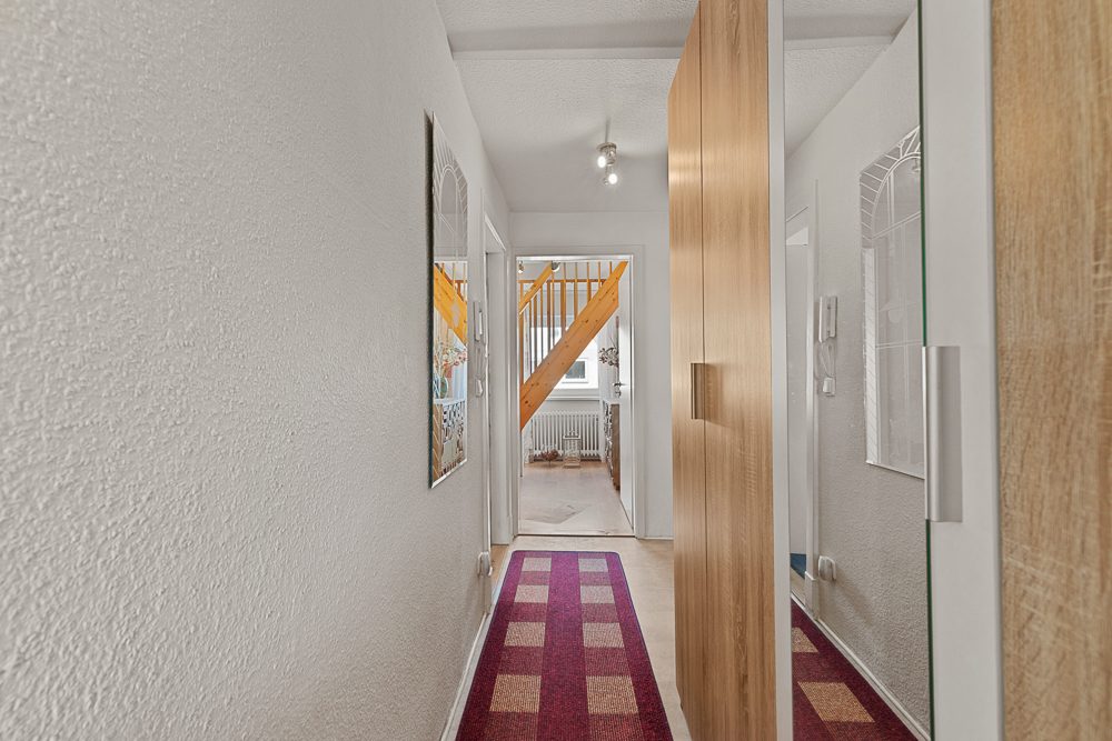 Immobilienangebot - Lübeck - Alle - Zinshaus mit 3 vermieteten Wohnungen in ruhiger Wohnlage von Lübeck!