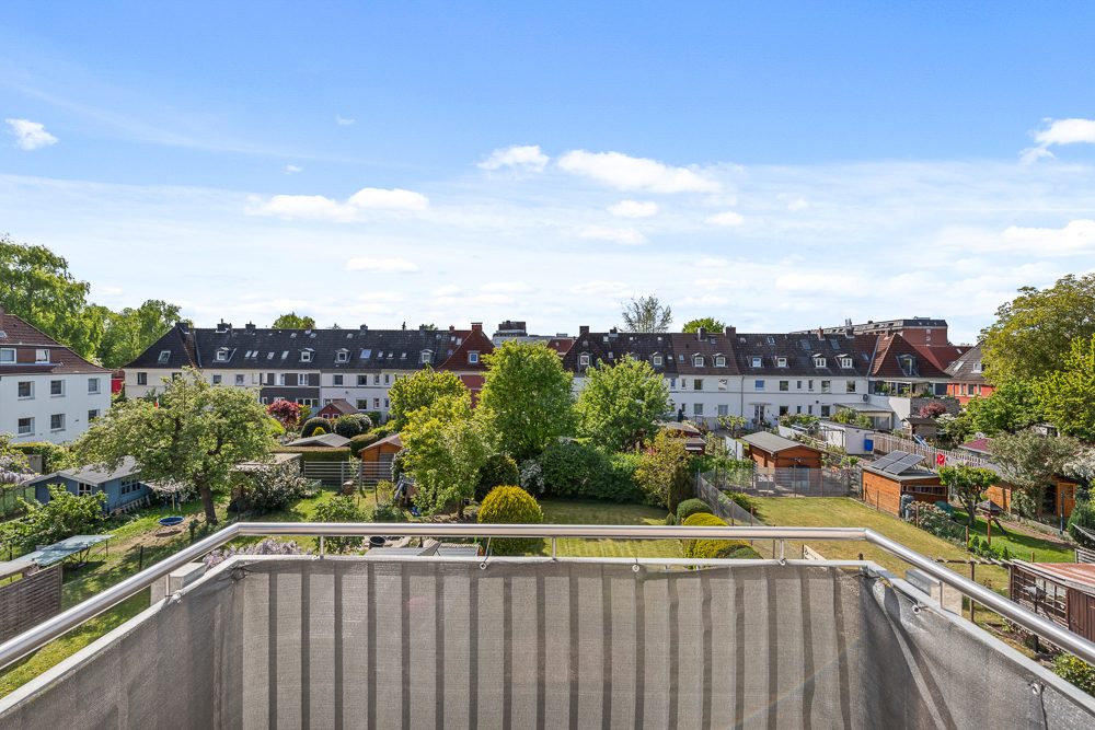 Immobilienangebot - Lübeck - Alle - Zinshaus mit 3 vermieteten Wohnungen in ruhiger Wohnlage von Lübeck!