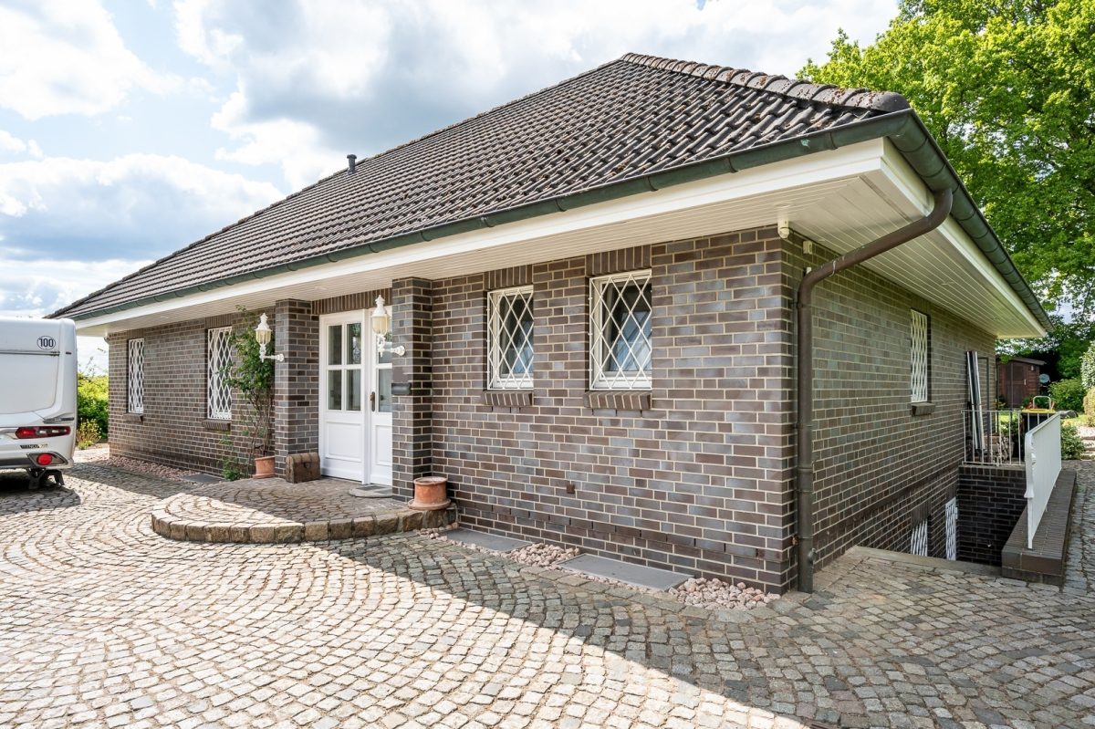 Immobilienangebot - Rausdorf - Alle - NUR NOCH WARTELISTE !!! Landhaus mit Charme und Feldrandlage vor den Toren Hamburgs