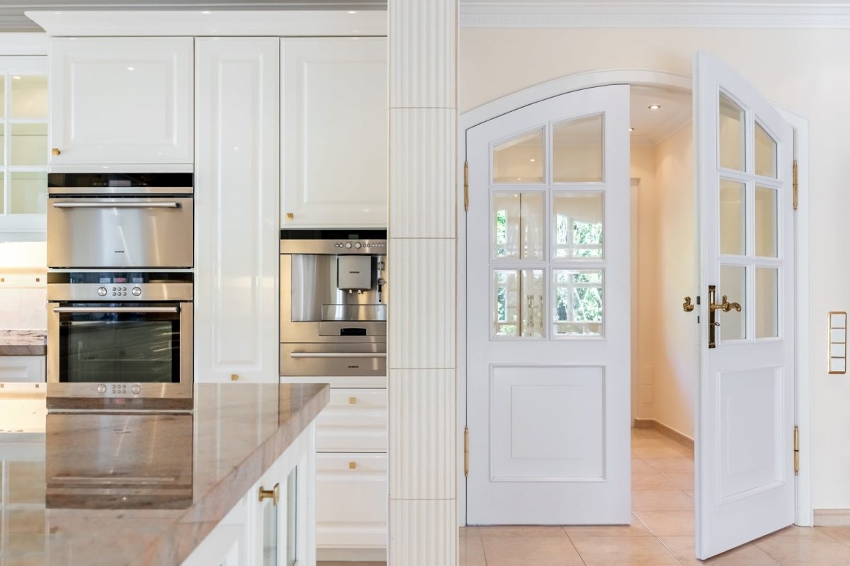 Immobilienangebot - Hamburg / Volksdorf - Alle - Repräsentative Villa mit exklusiver Ausstattung in bester Lage von Hamburg-Volksdorf!