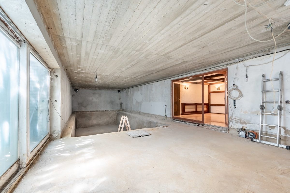 Immobilienangebot - Hamburg / Volksdorf - Alle - Repräsentative Villa mit exklusiver Ausstattung in bester Lage von Hamburg-Volksdorf!