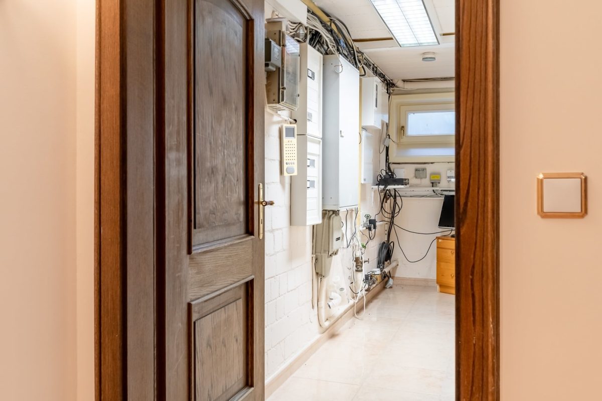 Immobilienangebot - Hamburg / Volksdorf - Alle - Repräsentative Villa mit exklusiver Ausstattung in bester Lage von Hamburg-Volksdorf!