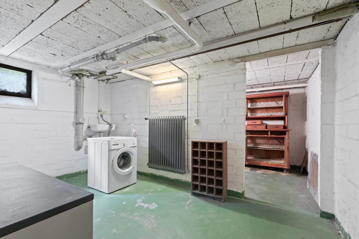 Immobilienangebot - Hamburg / Rahlstedt - Alle - Wer macht mich wieder schön?! Einfamilienhaus in ruhiger Nebenstraße nah am Naturschutzgebiet !