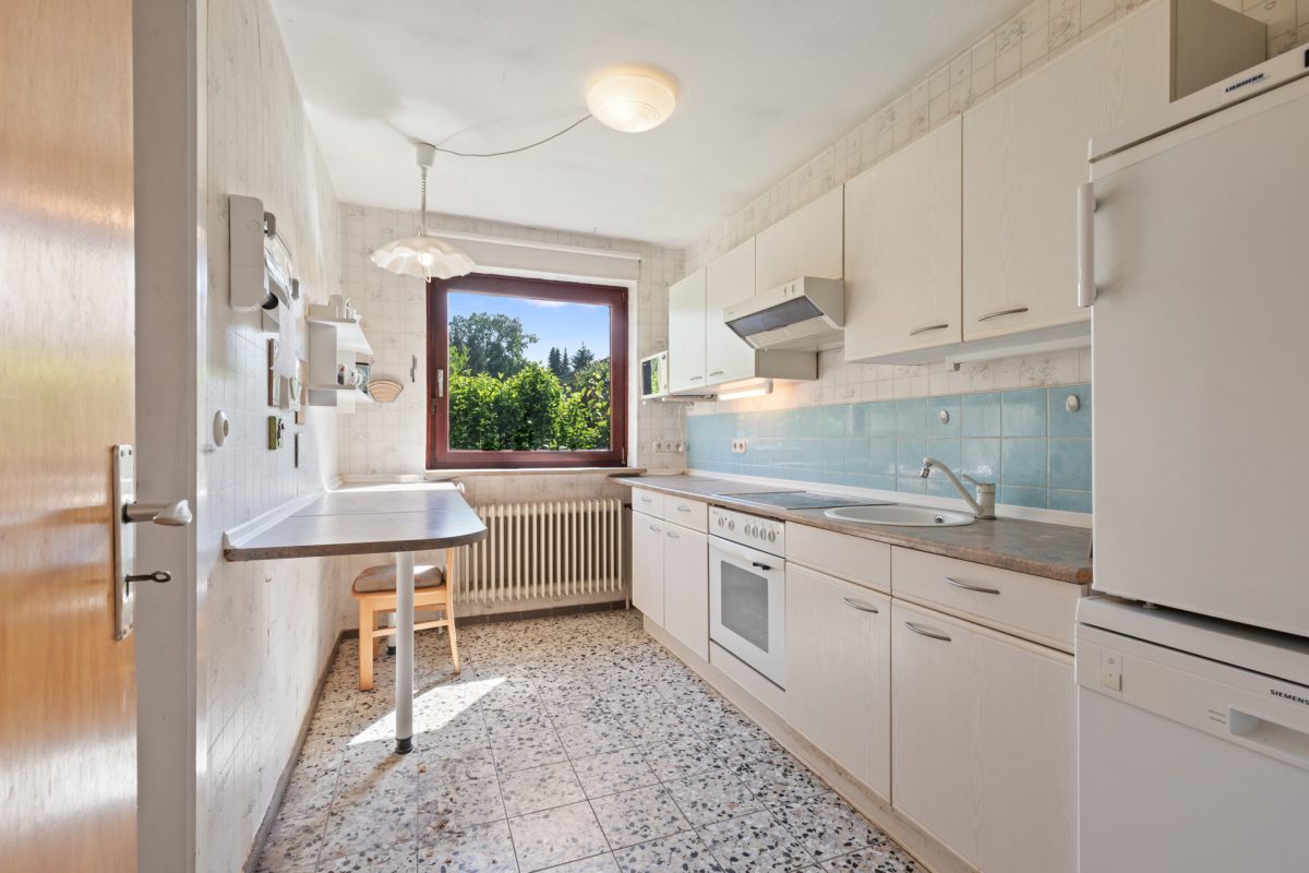 Immobilienangebot - Hamburg / Rahlstedt - Alle - Wer macht mich wieder schön?! Einfamilienhaus in ruhiger Nebenstraße nah am Naturschutzgebiet !