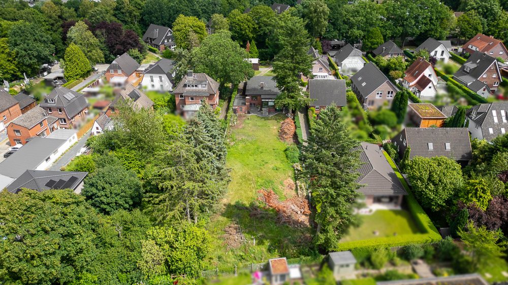 Immobilienangebot - Hamburg / Rahlstedt - Alle - Baugrundstück ohne Baubindung für bis zu drei Einzelhäuser in ruhiger Wohnlage von Rahlstedt!