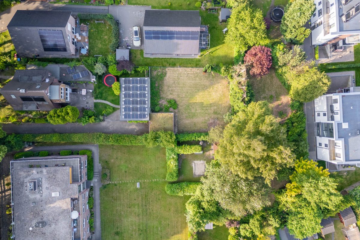 Immobilienangebot - Hamburg / Farmsen-Berne - Alle - Projektchance in Hamburg-Farmsen: Wohnbaugrundstück für bis zu 3 Häuser