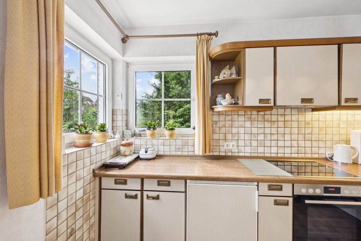 Immobilienangebot - Hamburg / Rahlstedt - Alle - Doppelhaushälfte in ruhiger Wohnlage mit Garten in Oldenfelde
