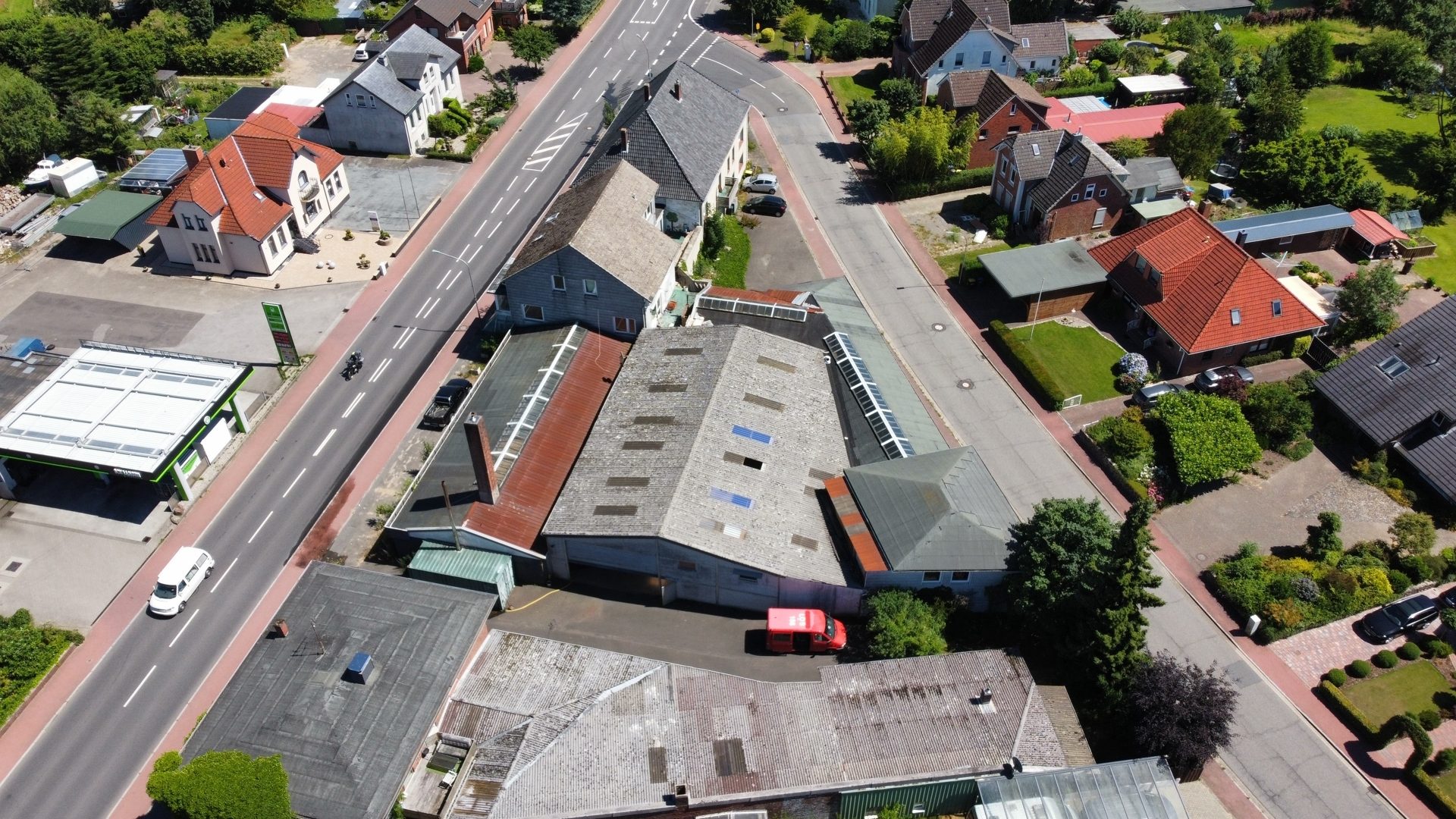 Immobilienangebot - Hanerau-Hademarschen - Alle - Gewerbeimmobilie mit Wohnraum
Sanierung erforderlich