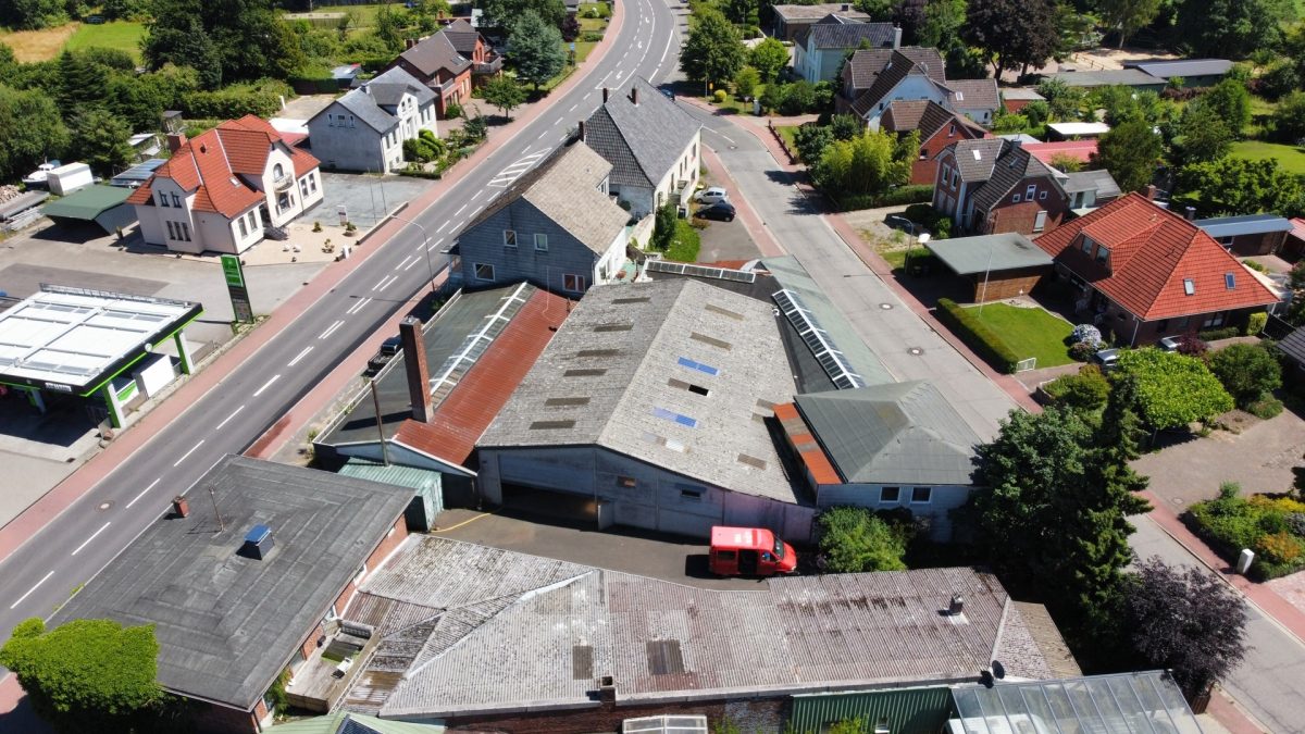Immobilienangebot - Hanerau-Hademarschen - Alle - Gewerbeimmobilie mit Wohnraum
Sanierung erforderlich