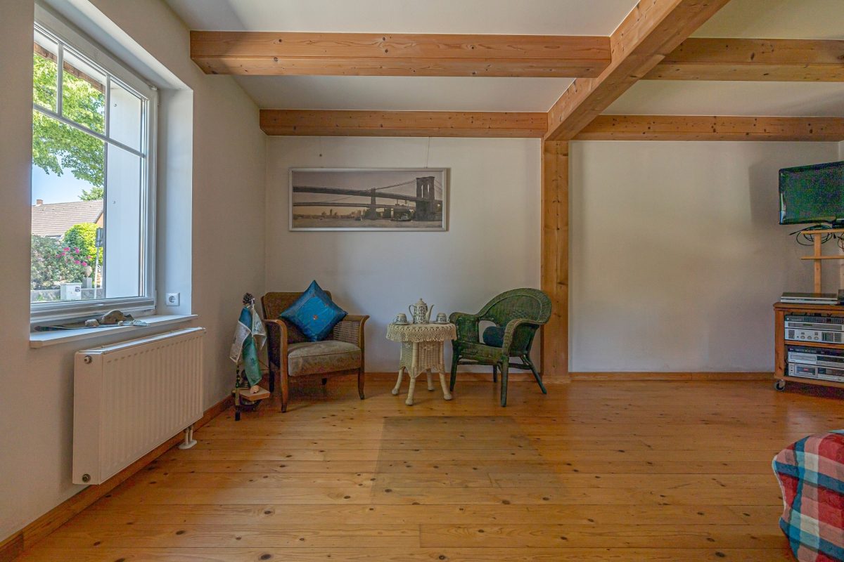 Immobilienangebot - Büdelsdorf - Alle - Klein fein mein - für Singles oder Paare
Doppelhaushälfte zum sofortigen Bezug
