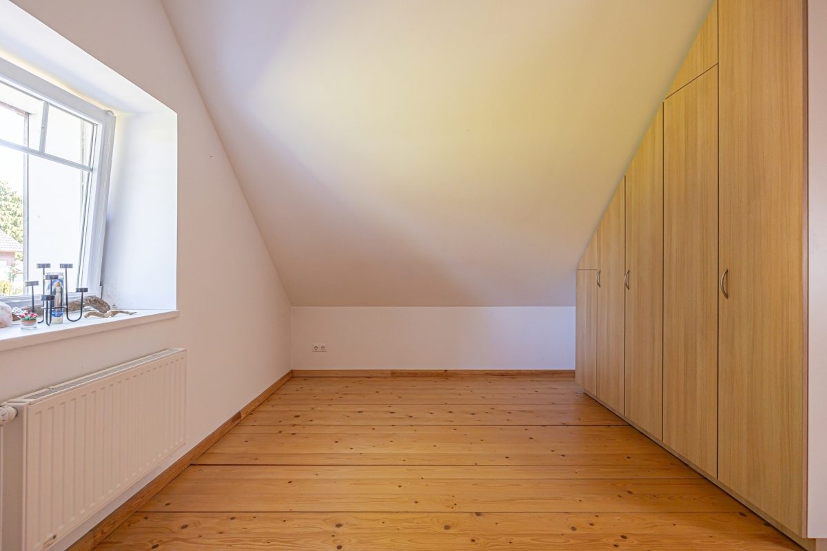 Immobilienangebot - Büdelsdorf - Alle - Klein fein mein - für Singles oder Paare
Doppelhaushälfte zum sofortigen Bezug