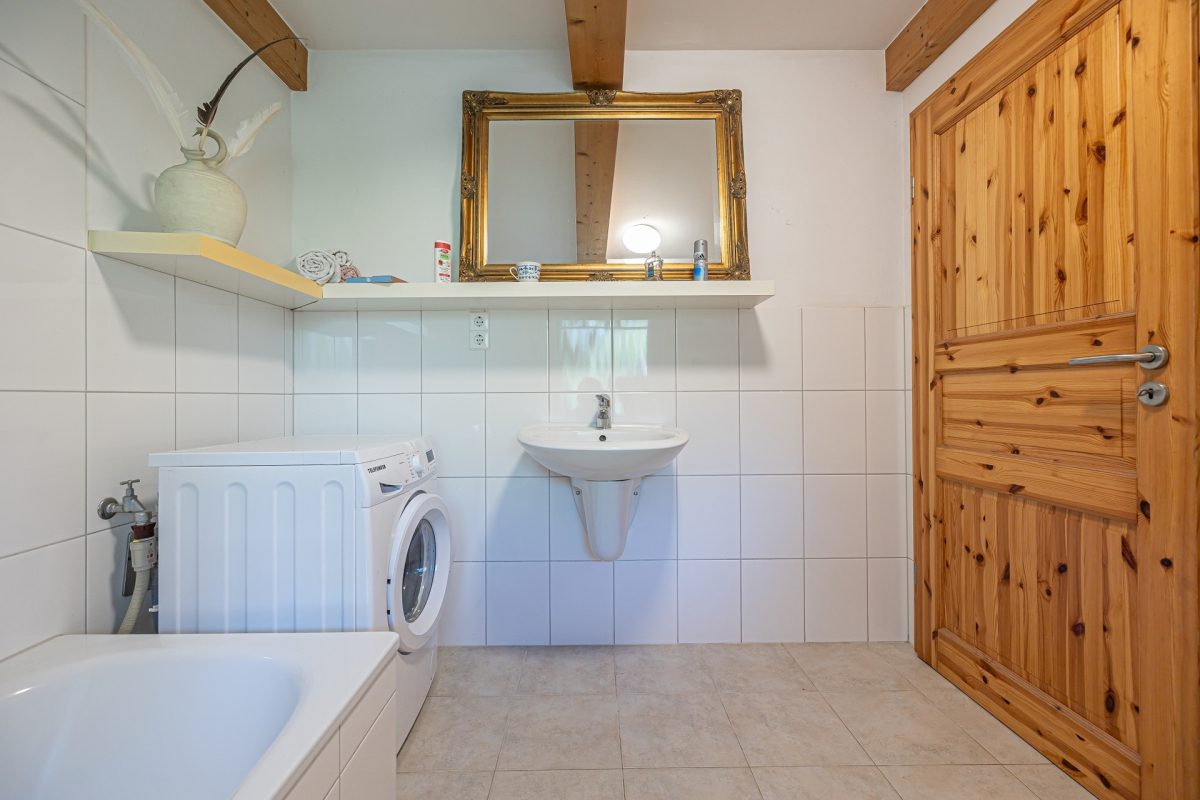 Immobilienangebot - Büdelsdorf - Alle - Klein fein mein - für Singles oder Paare
Doppelhaushälfte zum sofortigen Bezug