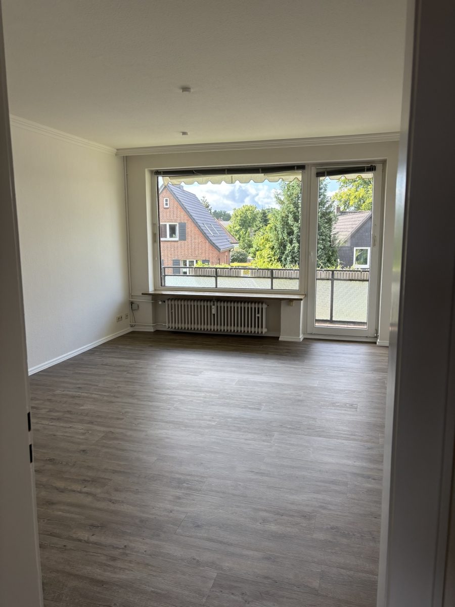 Immobilienangebot - Halstenbek - Alle - NUR NOCH WARTELISTE !!!
Helle 3-Zimmer-Wohnung mit Balkon in ruhiger Lage von Halstenbek  –