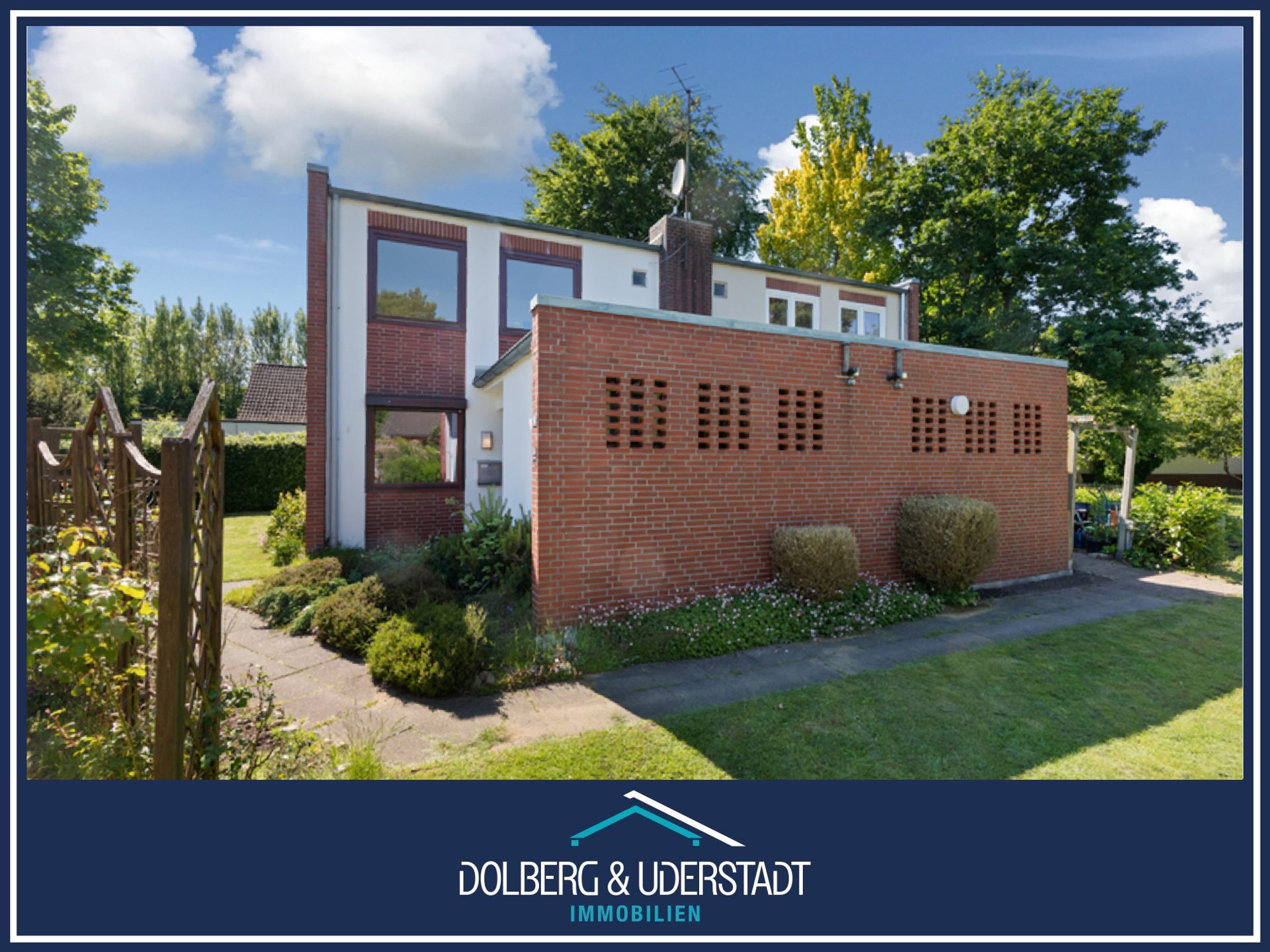 Immobilienangebot - Hamburg / Schnelsen - Alle - ! Nur noch Warteliste ! Doppelhaushälfte mit 4 Zimmern und eigener Garage in ruhiger Lage!