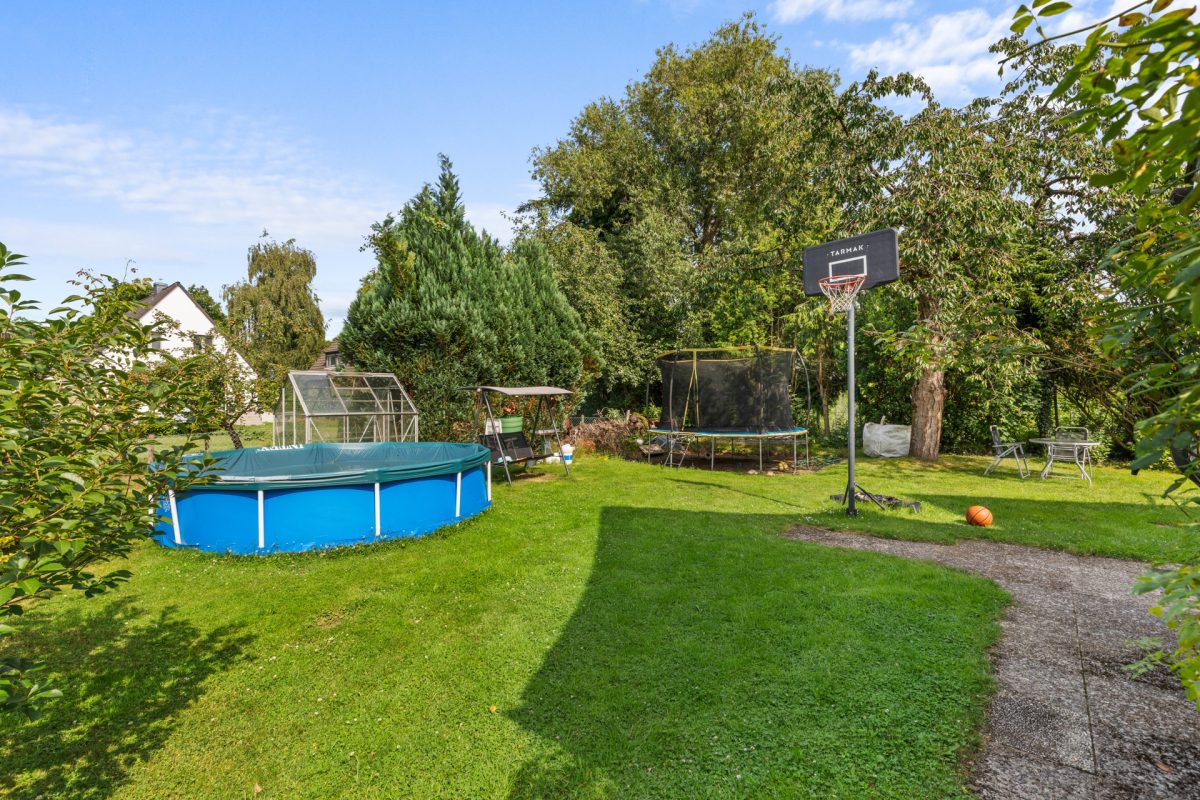 Immobilienangebot - Barsbüttel / Stellau - Alle - Einfamilienhaus mit vielen Möglichkeiten in ruhiger Anliegerstraße von Barsbüttel-Stellau !!!