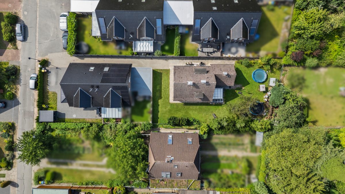 Immobilienangebot - Barsbüttel / Stellau - Alle - Einfamilienhaus mit vielen Möglichkeiten in ruhiger Anliegerstraße von Barsbüttel-Stellau !!!