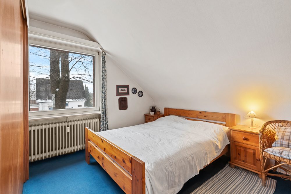 Immobilienangebot - Hamburg / Rahlstedt - Alle - 4 Zimmer Wohnung im 1.OG mit zwei  Balkone Süd-Westlage in ruhiger Wohnlage in Oldenfelde