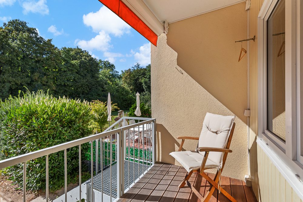 Immobilienangebot - Ammersbek / Lottbek - Alle - Hochwertige 3 Zimmer EG Wohnung im Grünen mit Terrasse, ca. 35 Minuten zur City mit der U-Bahn U1