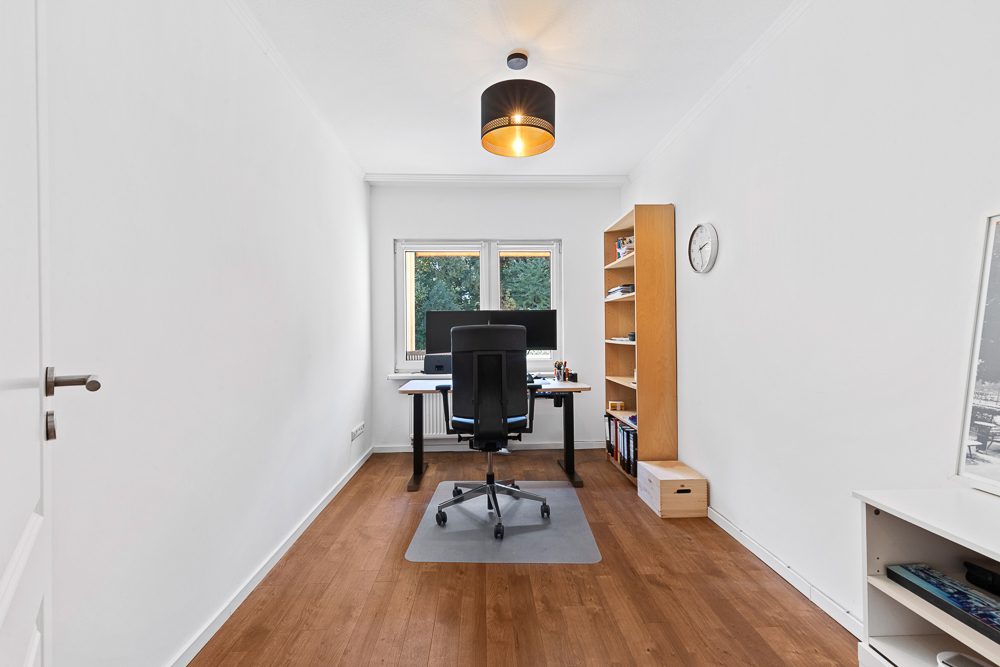 Immobilienangebot - Ammersbek / Lottbek - Alle - Hochwertige 3 Zimmer EG Wohnung im Grünen mit Terrasse, ca. 35 Minuten zur City mit der U-Bahn U1