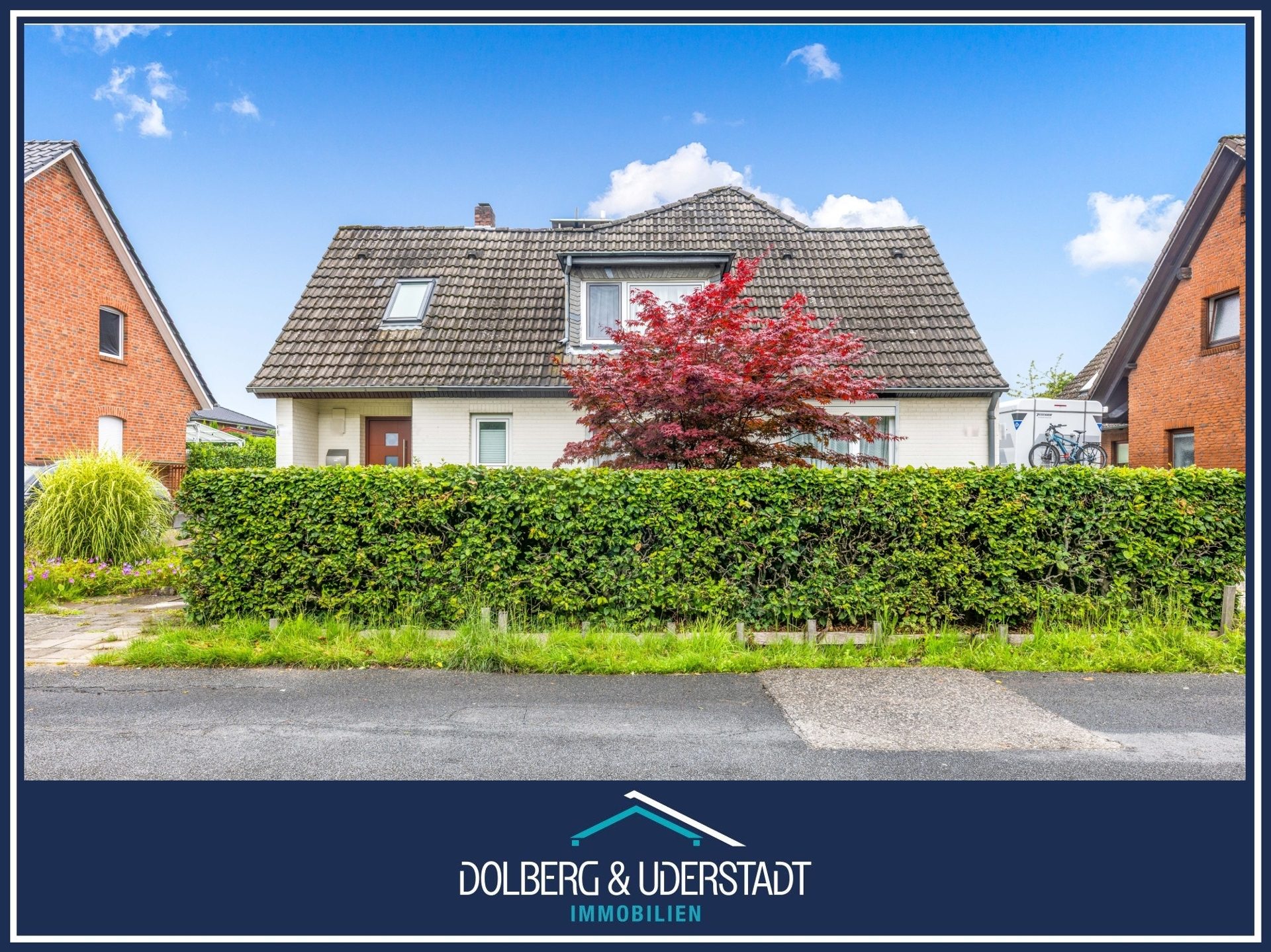 Immobilienangebot - Hamburg / Farmsen-Berne - Alle - Nur noch Warteliste!!
Zweifamilienhaus mit flexibler Nutzung - in beliebter Lage von Farmsen-Berne