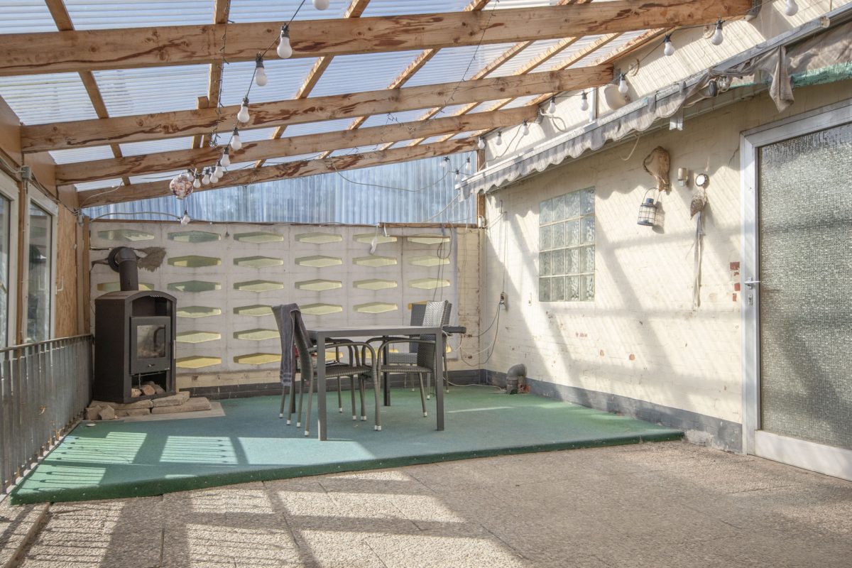 Immobilienangebot - Todenbüttel - Alle - Immobilie mit Entwicklungspotenzial für zwei Wohneinheiten und Gewerbenutzung