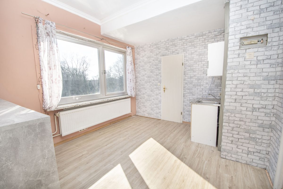 Immobilienangebot - Todenbüttel - Alle - Immobilie mit Entwicklungspotenzial für zwei Wohneinheiten und Gewerbenutzung