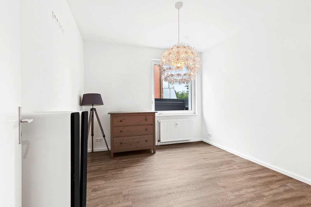 Immobilienangebot - Hamburg / Rahlstedt - Alle - TOP-Modernisierte Kaffeemühle, teilvermietet, in ruhiger Wohnlage von Alt-Rahlstedt!