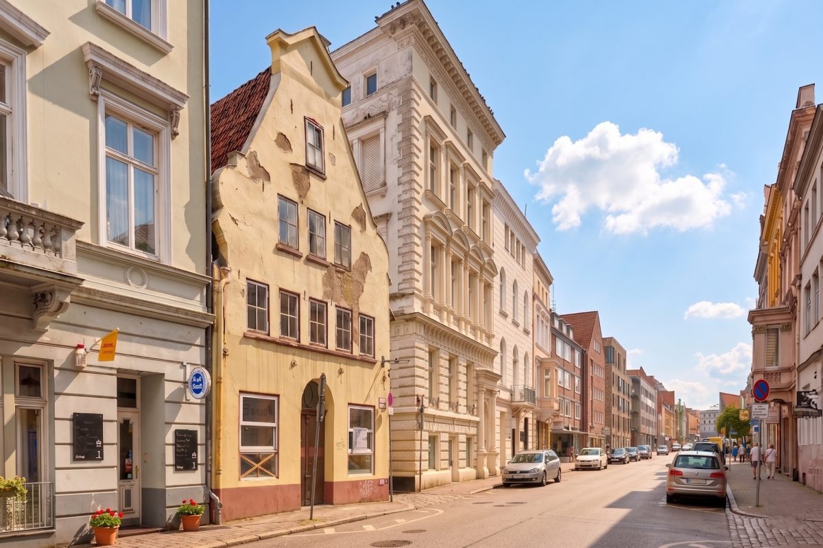 Immobilienangebot - Lübeck / Innenstadt - Alle - Wohn- und Geschäftshaus im Herzen des Lübecker Zentrums