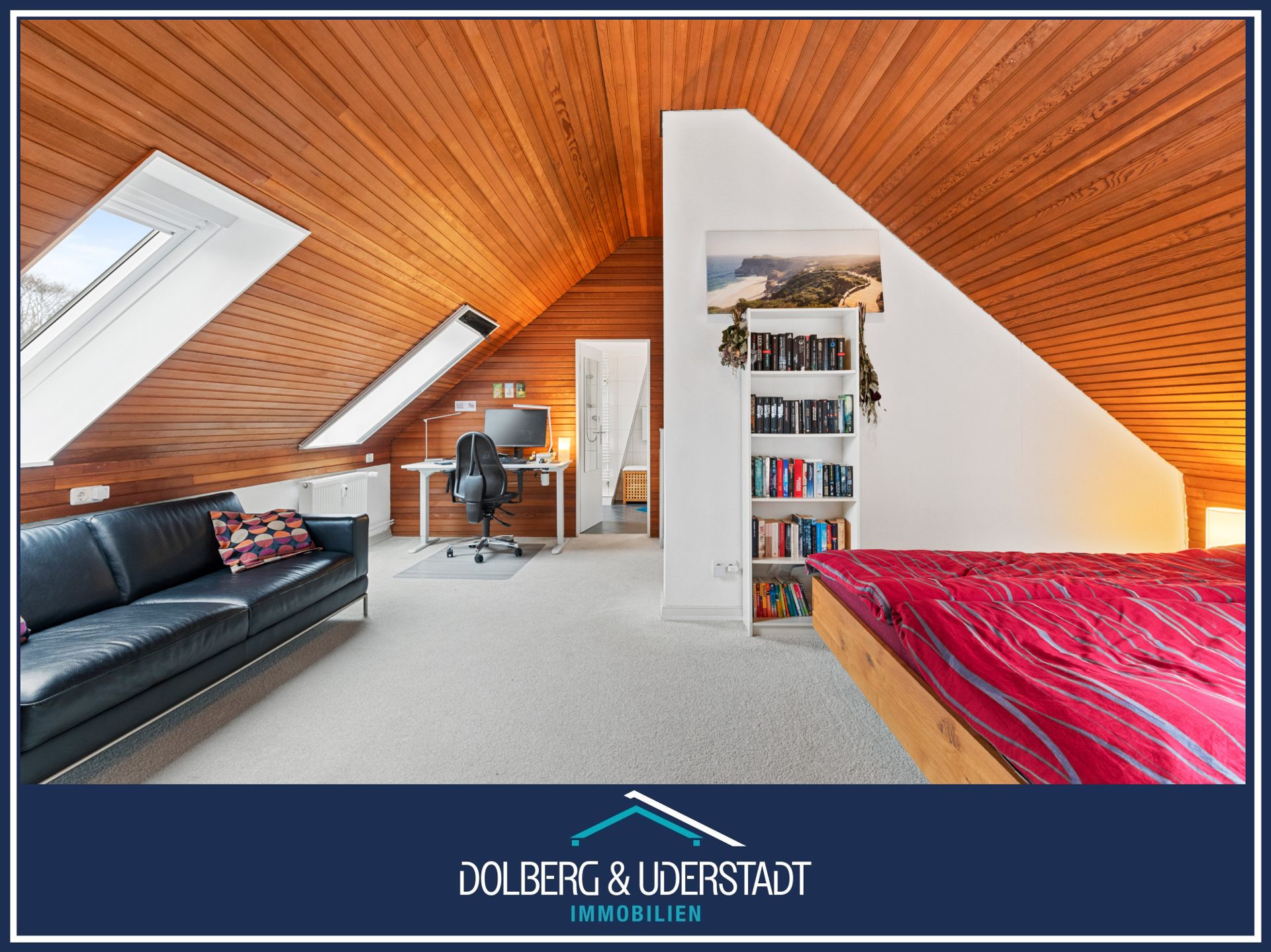 Immobilienangebot - Hamburg / Rahlstedt - Alle - NUR NOCH WARTELISTE Moderne Maisonette-Wohnung mit ausgebautem Dachgeschoss & Garage