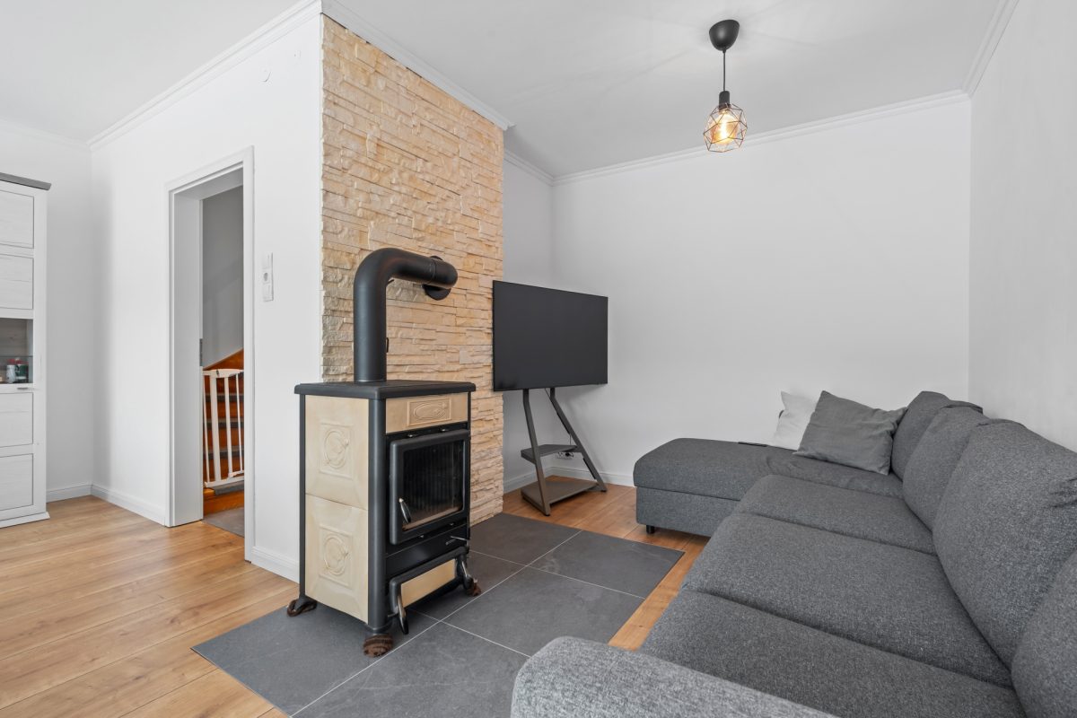 Immobilienangebot - Hamburg/ Harburg - Alle - Reihenmittelhaus mit Garten – modern, gepflegt und sofort bezugsfertig