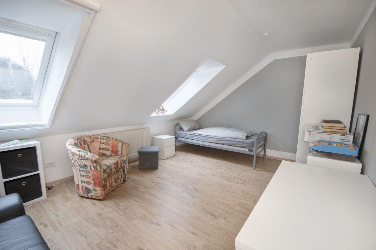 Immobilienangebot - Itzehoe - Alle - Gepflegtes Reihenendhaus mit fünf Zimmern und viel Platz
