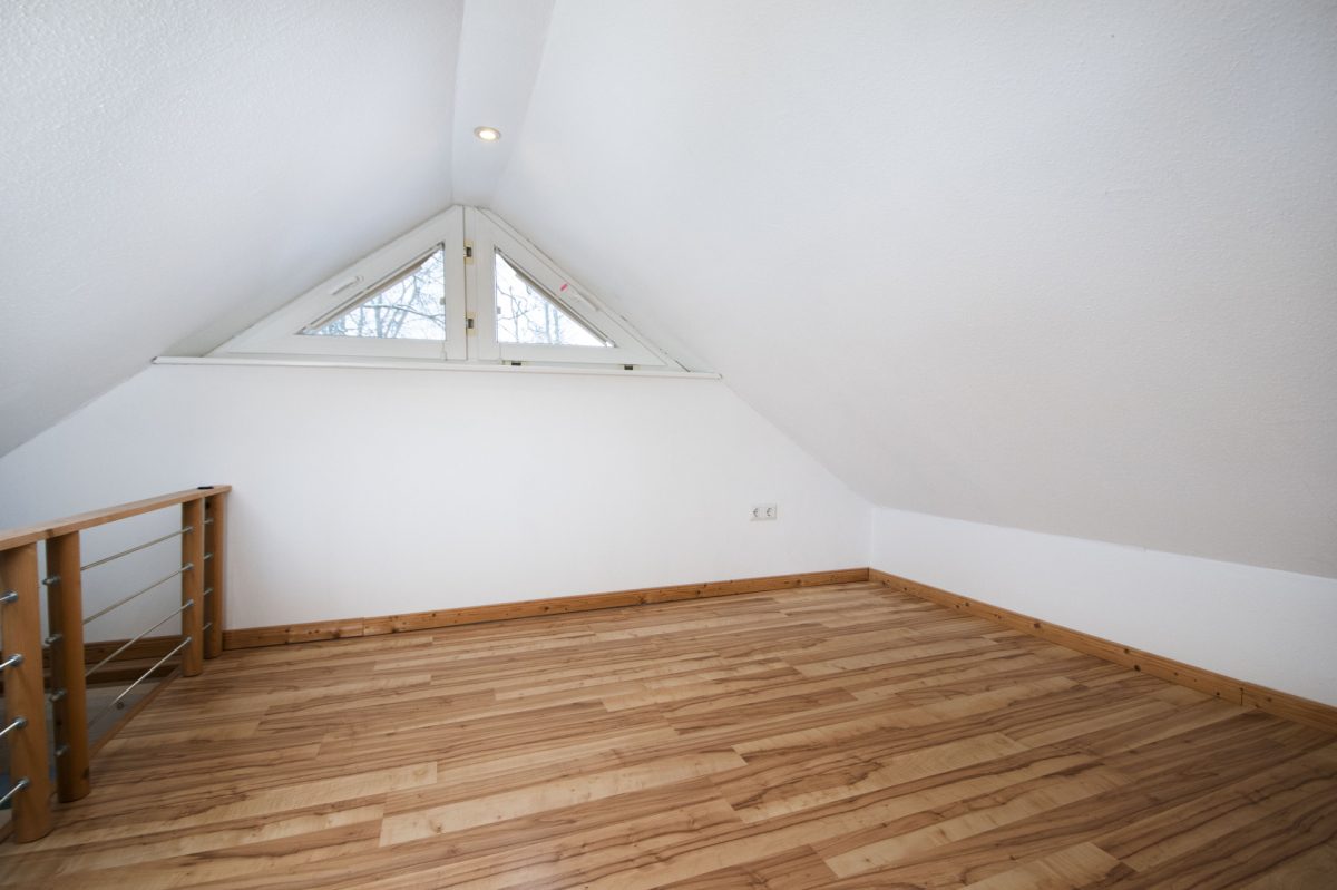 Immobilienangebot - Itzehoe - Alle - Gepflegtes Reihenendhaus mit fünf Zimmern und viel Platz